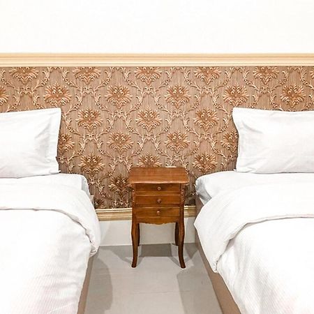 Adisa Homestay มะลัง ภายนอก รูปภาพ