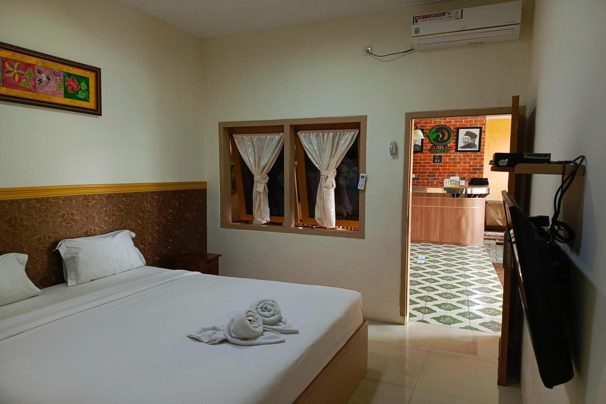Adisa Homestay มะลัง ภายนอก รูปภาพ