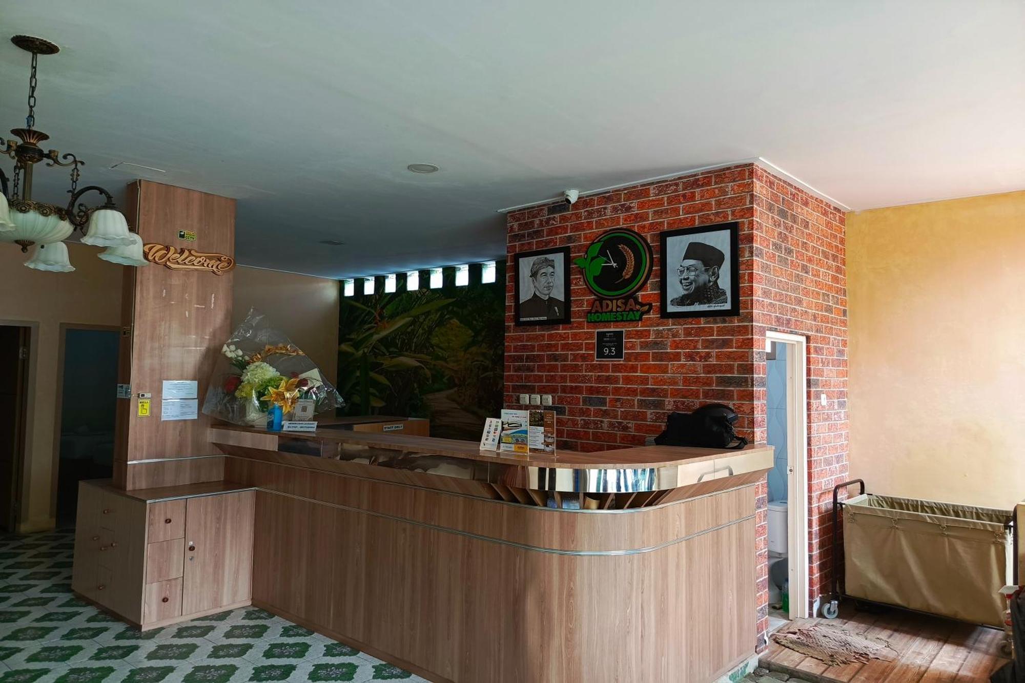 Adisa Homestay มะลัง ภายนอก รูปภาพ