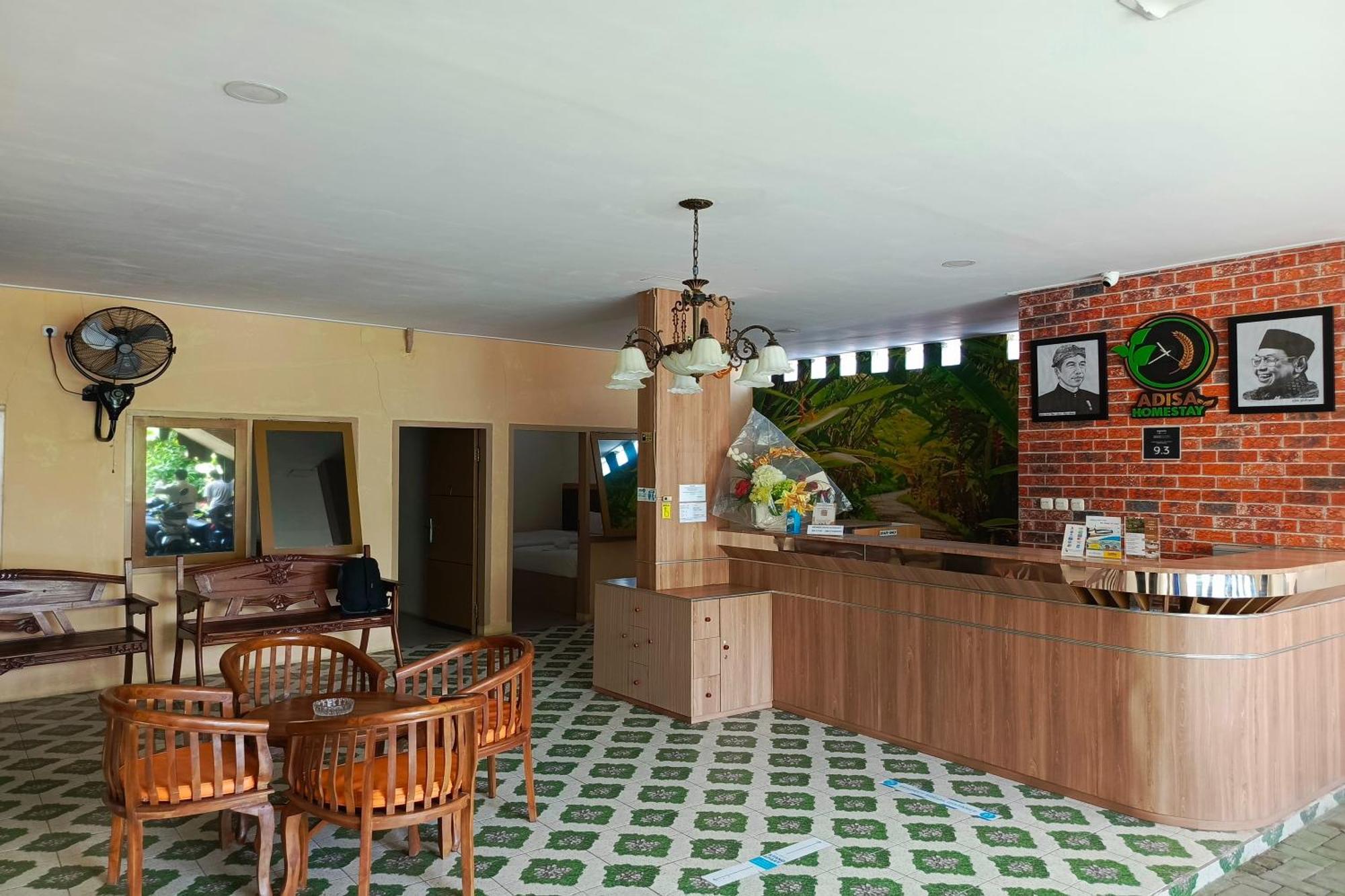 Adisa Homestay มะลัง ภายนอก รูปภาพ